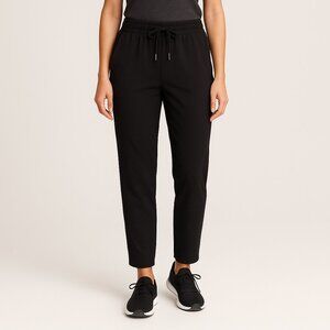 Spanx On The Move Tapered Pants Women's Lg Petite Black Lightweight Jogger Style